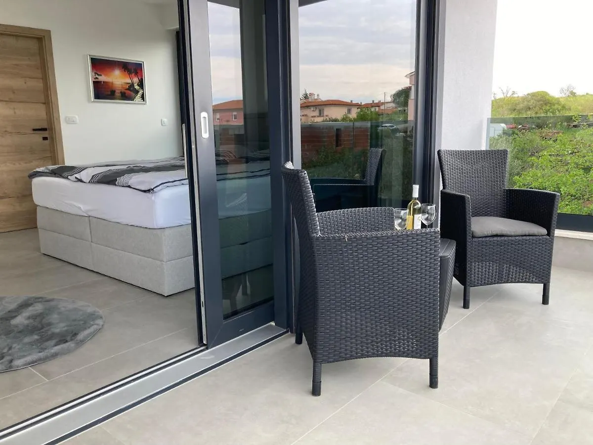 Villa Lura In Pula Mit Pool 0*,